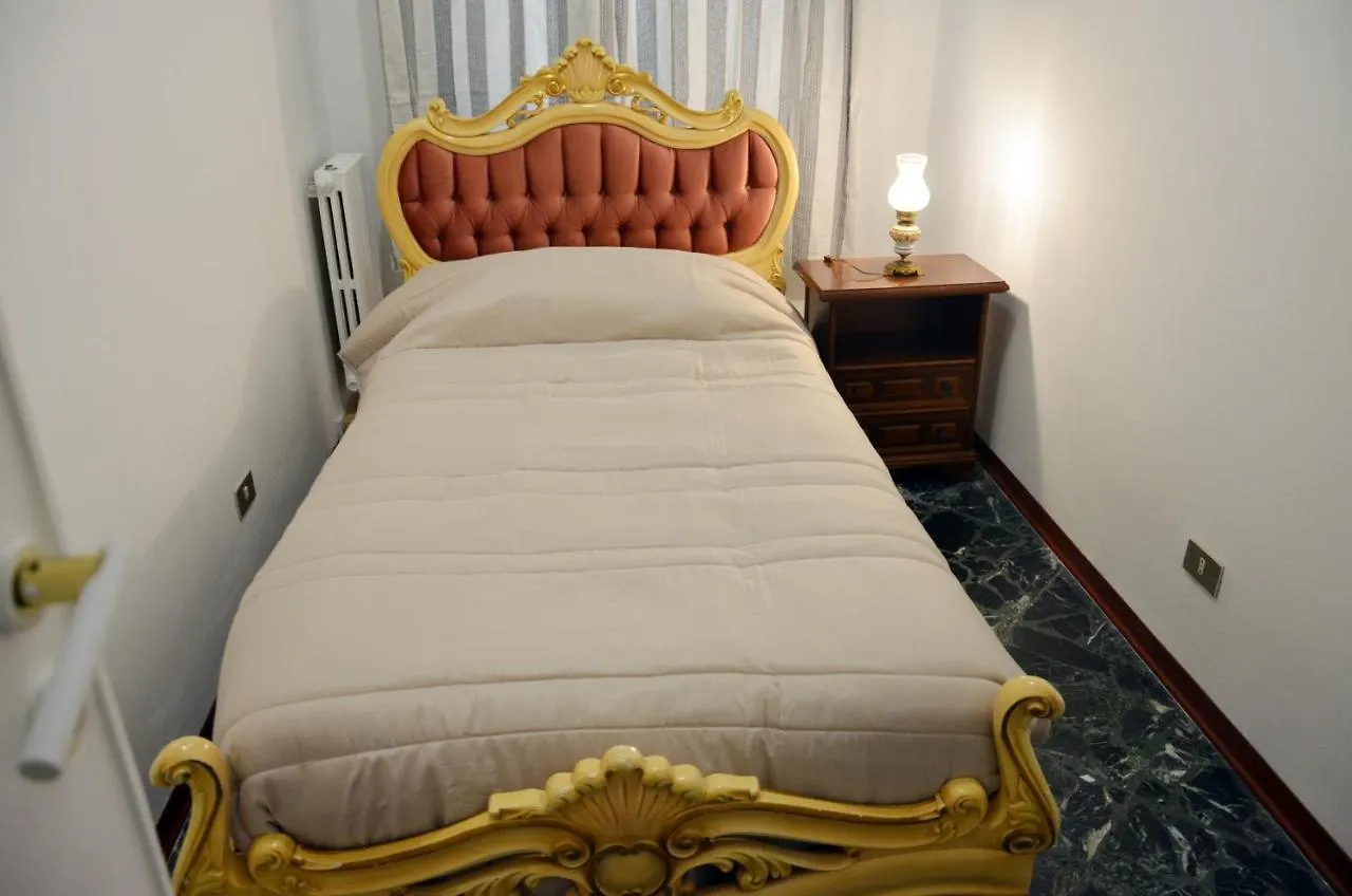 Artemide Apartman Bari