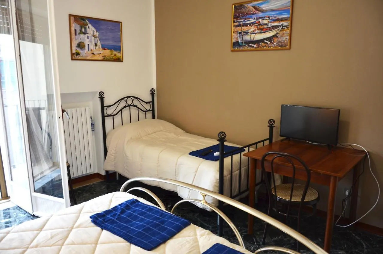Artemide Apartman Bari